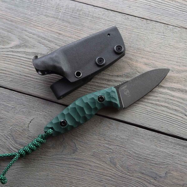 Ніж для EDC та туризму
