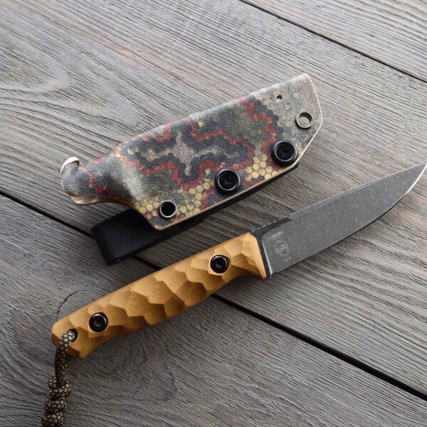 Універсальний ніж для аутдору та міста